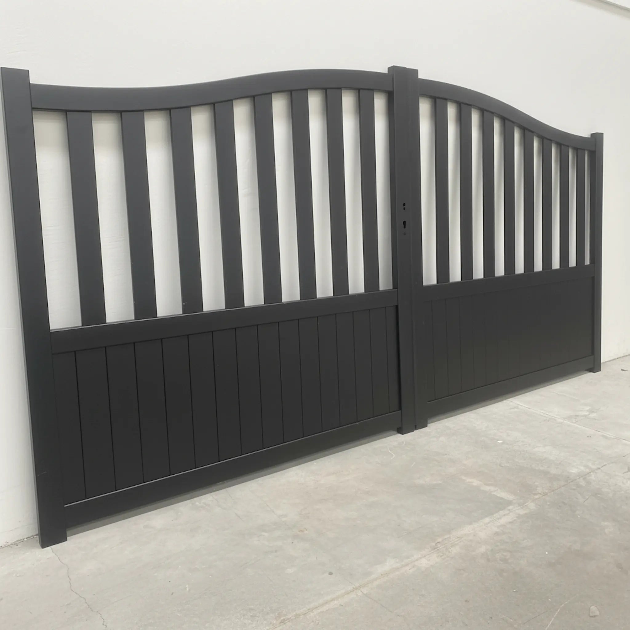Semi-Closed Arch Aluminium Double Swing Gates Black XS19B - Side View - XGATE NZ