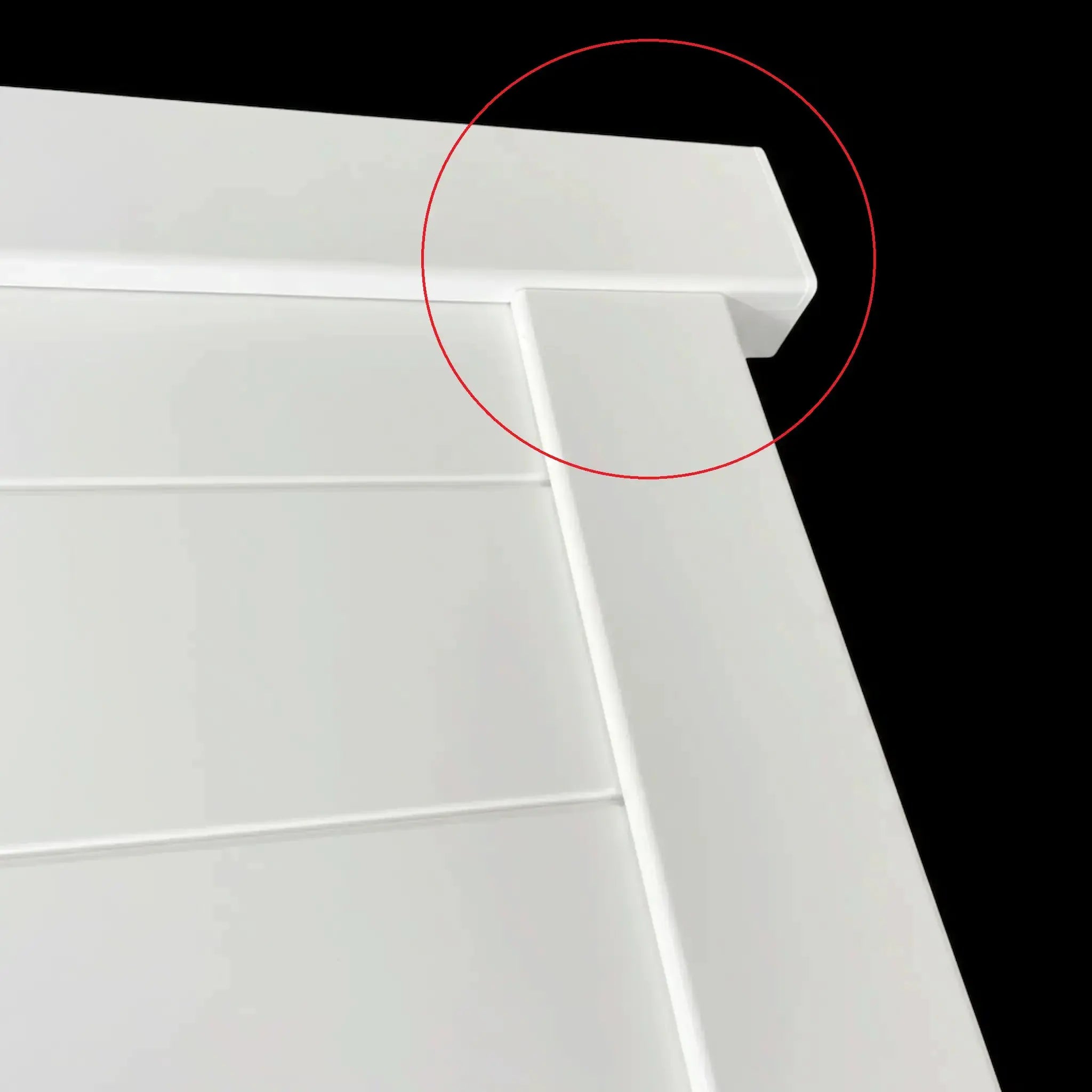 Top Rail Junction Close Up Detail White - Aluminium Sliding Gate - XGATE NZ
